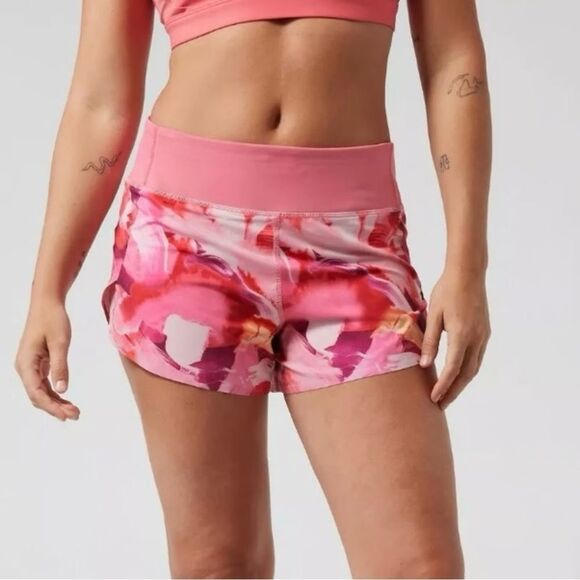 Athleta Pink Multi Floral Print Run With It 4.5” Inseam Athletic Short - Picture 1 of 6